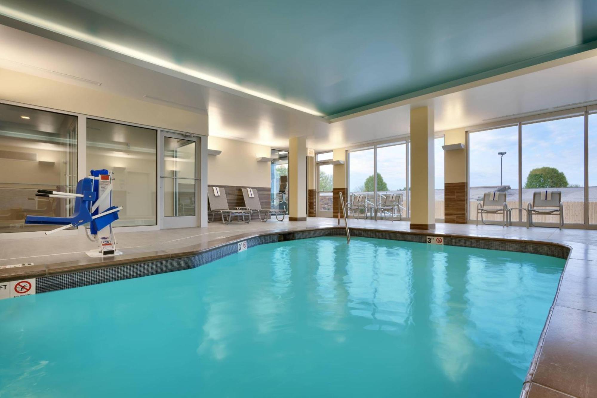Fairfield Inn & Suites By Marriott Springfield North Exteriér fotografie